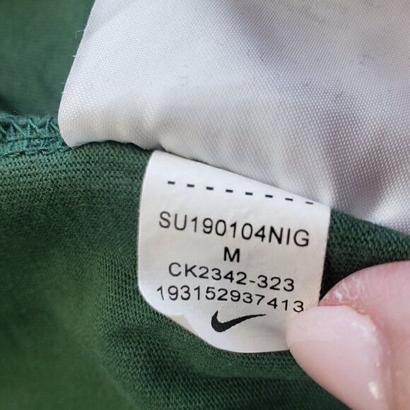 NIKE Stranger Things T Shirt Mens Size M Hawkins High School Green Tee CK2342 - Picture 8 of 9